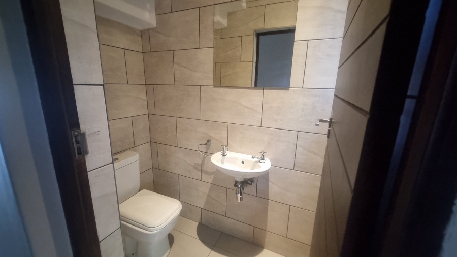 3 Bedroom Property for Sale in Wild Olive Estate Free State